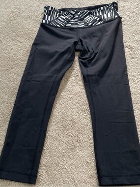 lululemon athletica Black Leggings with Black & White Patterned Waistband